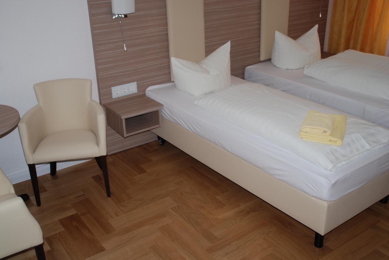 Hotel Goldener Anker Torgau Ngoại thất bức ảnh