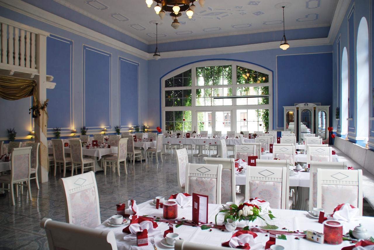 Hotel Goldener Anker Torgau Ngoại thất bức ảnh
