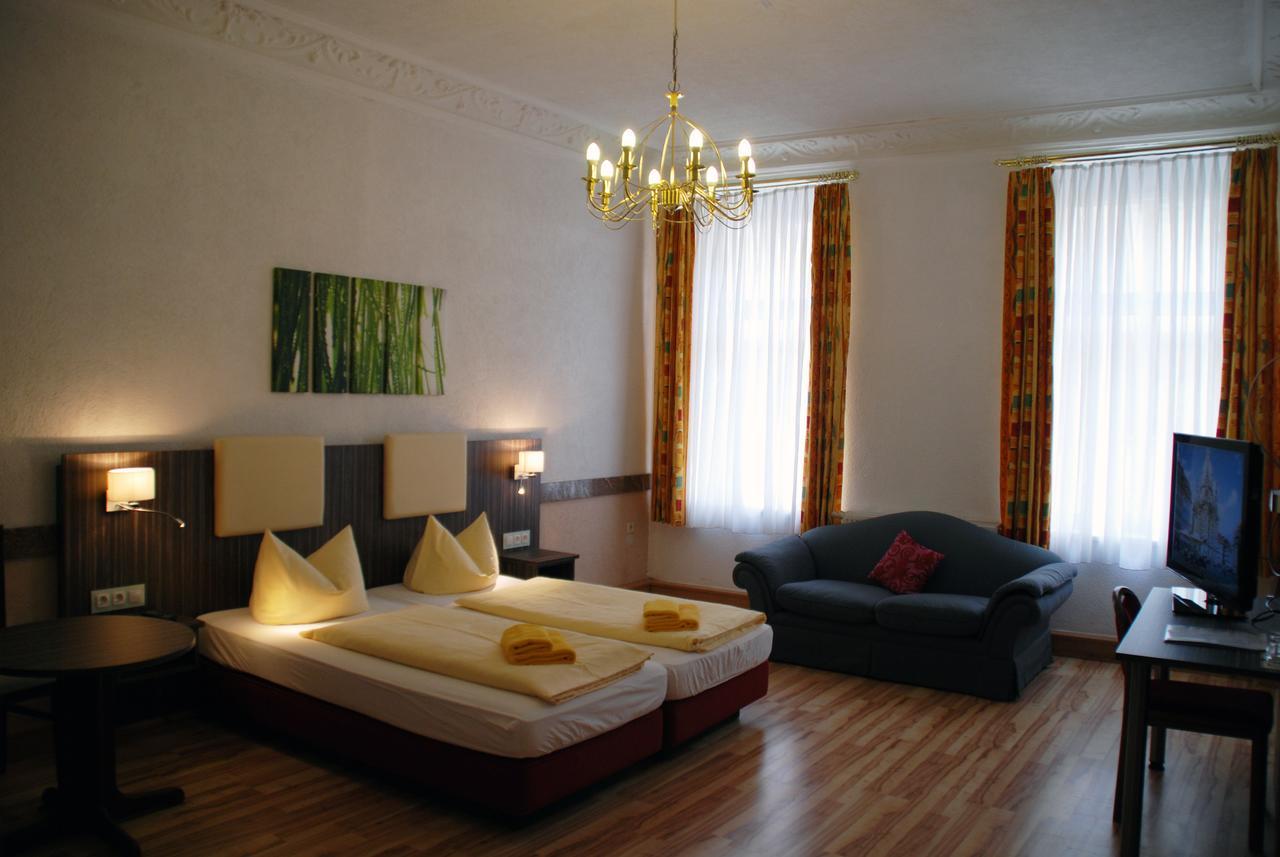Hotel Goldener Anker Torgau Ngoại thất bức ảnh